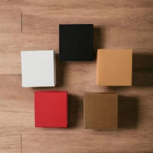 Hediye Kutusu - 9 x 9 cm