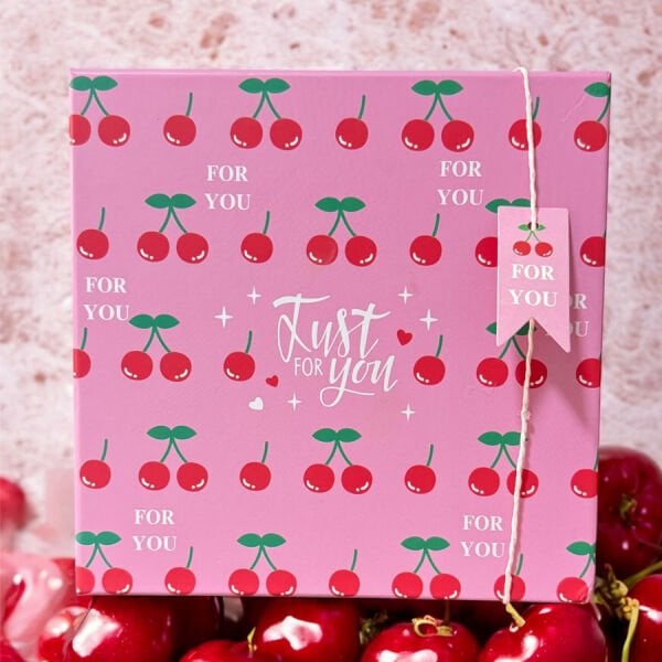 Kirazlı Hediye Kutusu